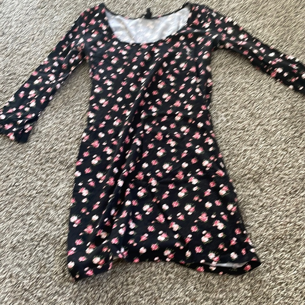 Floral bodycon dress very lightly worn, clean